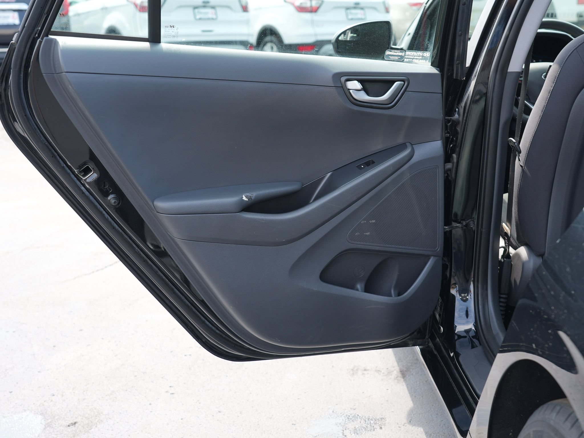 Used 2018 Hyundai Ioniq Blue FWD image 19