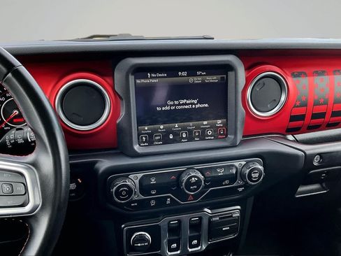 Used 2020 Jeep Wrangler Rubicon AWD/4WD image 15