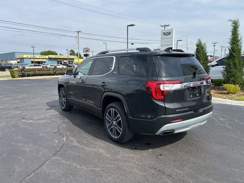 Used 2020 GMC Acadia SLT w/ Premium Package FWD image 8