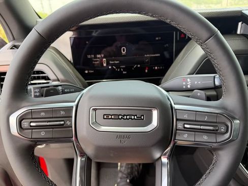 New 2026 GMC Yukon Denali RWD image 18