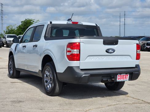 New 2026 Ford Maverick XLT w/ XLT Luxury Package FWD image 5