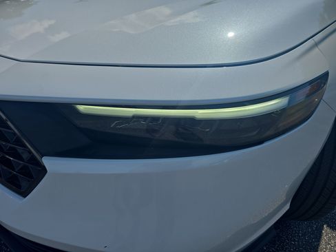 Used 2023 Honda Accord EX image 31