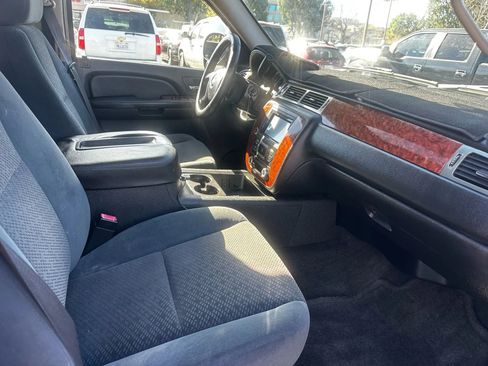 Used 2007 Chevrolet Avalanche LT image 17