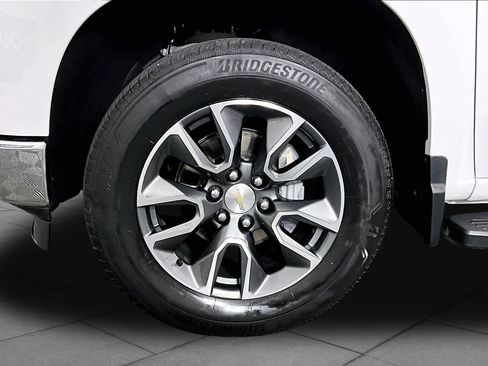 Certified 2023 Chevrolet Silverado 1500 LT AWD/4WD image 11