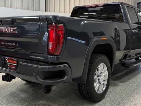 Used 2022 GMC Sierra 2500 Denali w/ Denali Ultimate Package AWD/4WD image 6