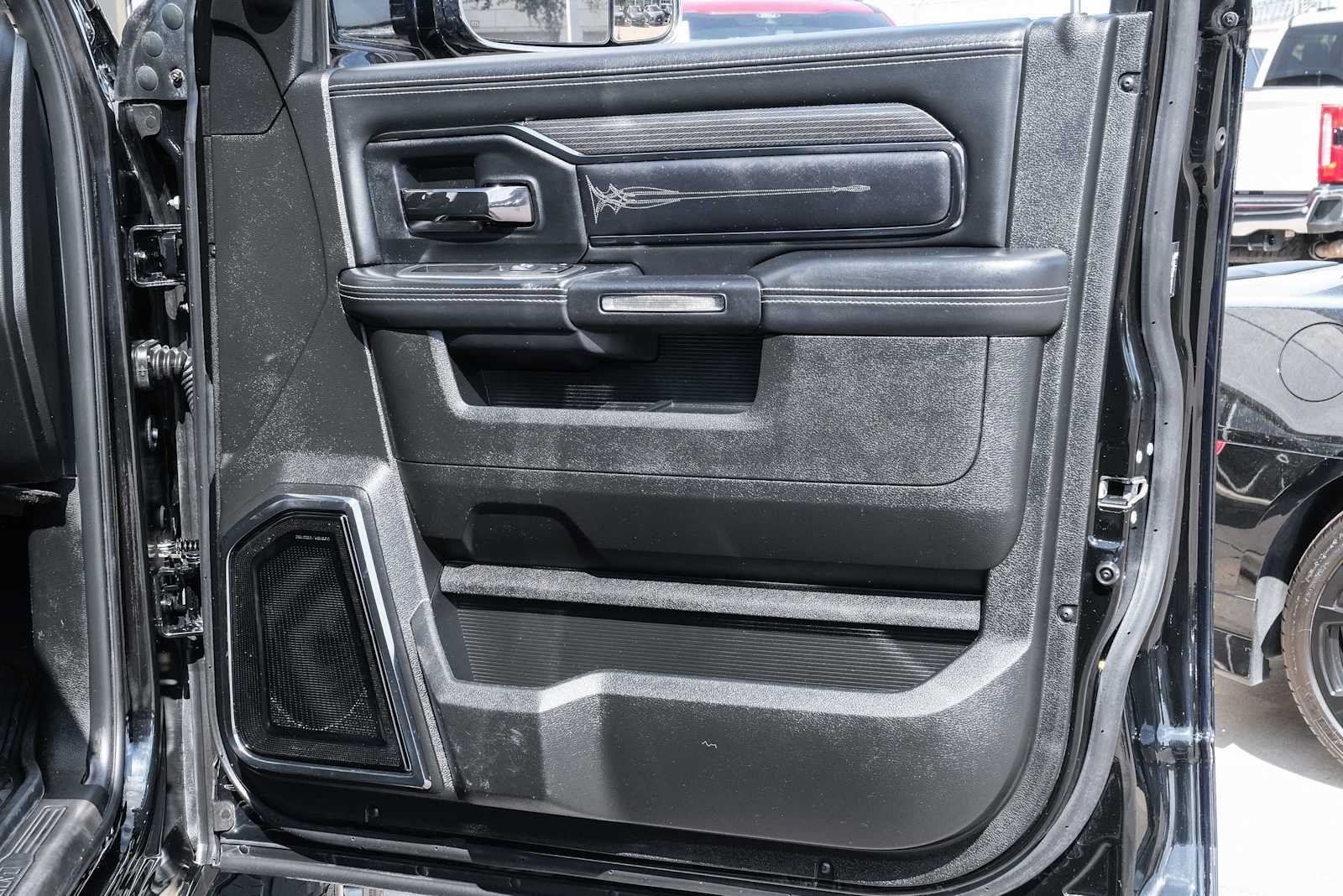 Used 2022 RAM 2500 Limited AWD/4WD image 41