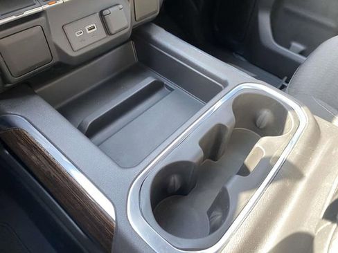 Certified 2021 GMC Sierra 1500 Elevation image 25