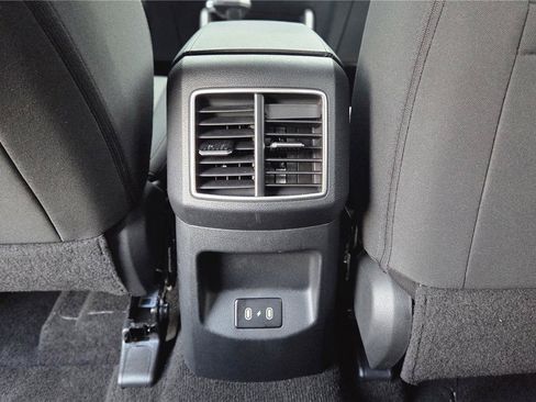 Certified 2026 Kia Sportage LX FWD image 28