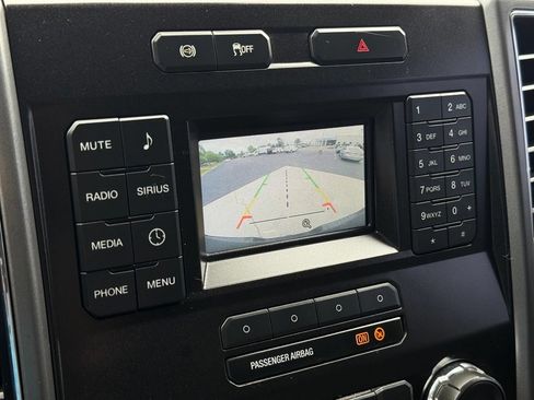 Used 2019 Ford F250 XLT AWD/4WD image 4