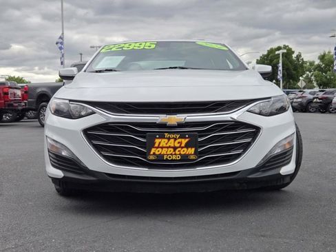 Used 2024 Chevrolet Malibu LT FWD image 3