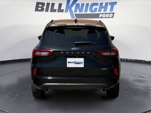 Certified 2024 Ford Escape ST-Line w/ Tech Pack #1 AWD/4WD image 4