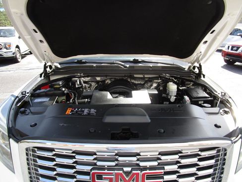 Used 2018 GMC Yukon XL Denali w/ Denali Ultimate Package image 40