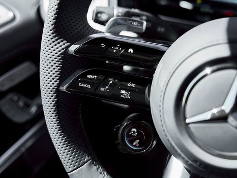 Used 2026 Mercedes-Benz G 63 AMG 4MATIC image 58