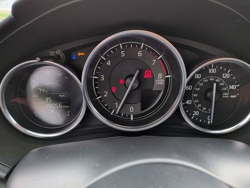 Used 2018 MAZDA MX-5 Miata Grand Touring image 18