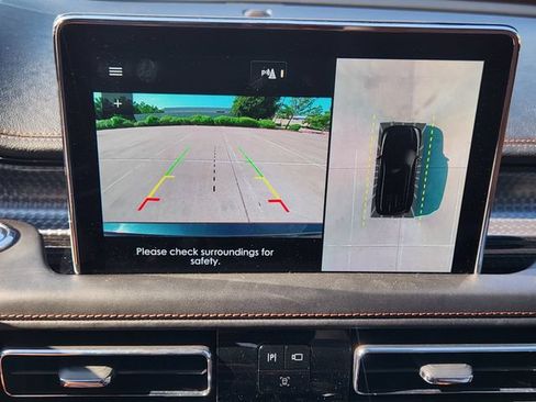 Used 2023 Lincoln Aviator Black Label w/ Class IV Trailer Tow Package AWD/4WD image 15