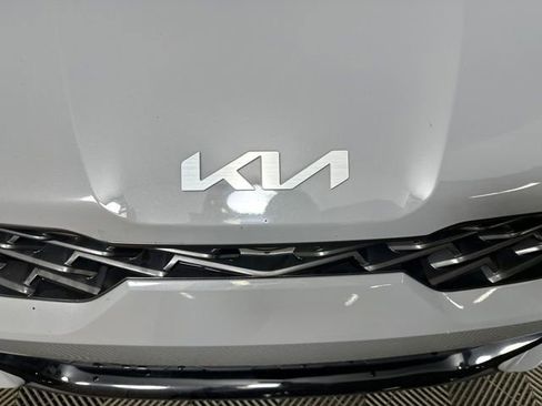 Used 2023 Kia K5 GT-Line image 9