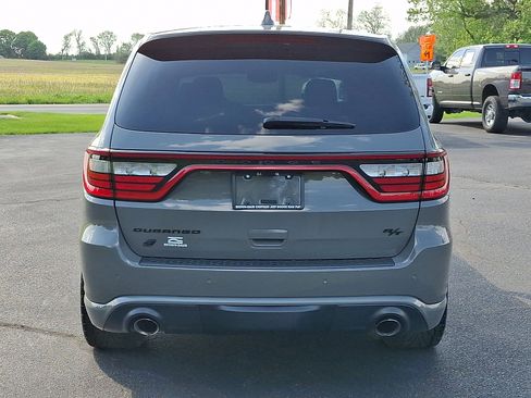 Certified 2022 Dodge Durango R/T w/ Tow 'N Go Package AWD/4WD image 5