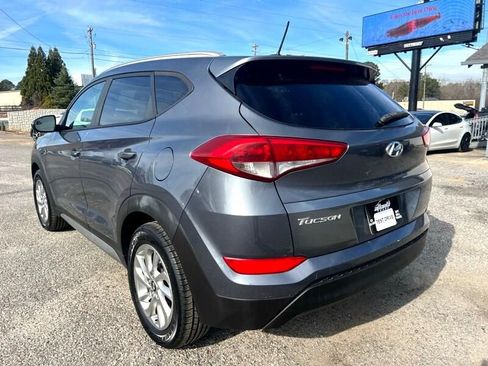 Used 2017 Hyundai Tucson SE image 3