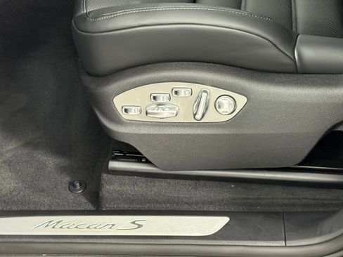 New 2026 Porsche Macan S image 28