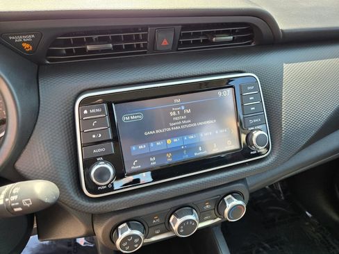 Certified 2021 Nissan Kicks S FWD image 24