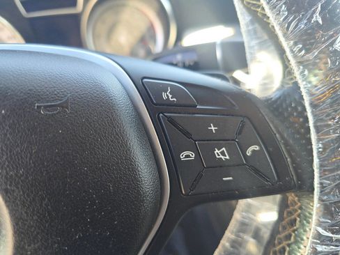 Used 2014 Mercedes-Benz CLA 250 w/ Premium 1 Package image 28