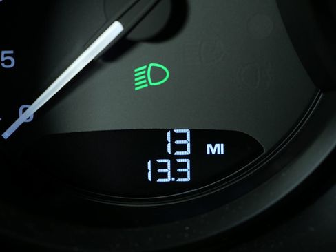 New 2026 Porsche Macan S image 8