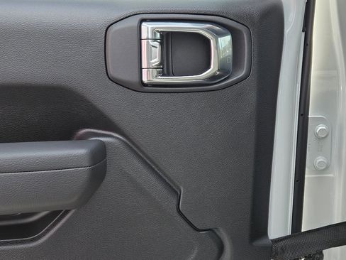 New 2026 Jeep Wrangler Sport S image 22