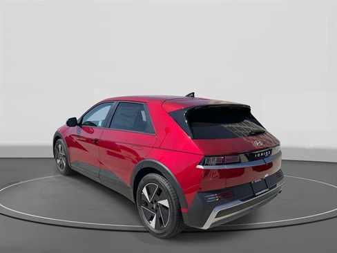 New 2026 Hyundai Ioniq 5 SEL RWD image 4