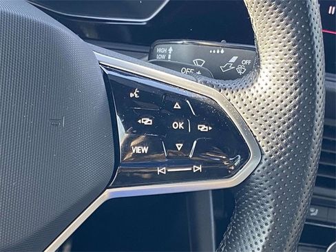 Used 2023 Volkswagen Jetta GLI Autobahn w/ GLI Black Package image 21