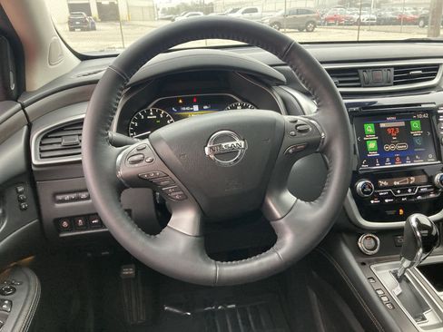 Used 2022 Nissan Murano Platinum w/ Cargo Package image 11