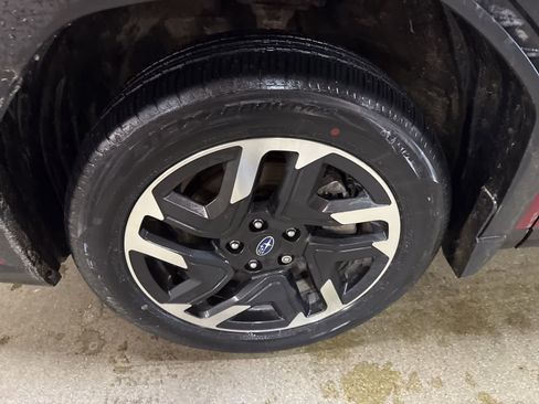 Used 2025 Subaru Forester Limited image 6