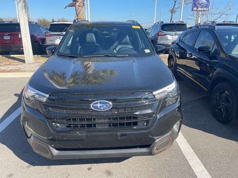 Used 2025 Subaru Forester Sport w/ Popular Package image 2