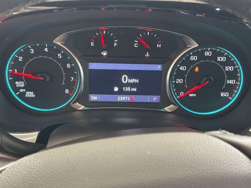 Certified 2023 Chevrolet Traverse LT FWD image 18