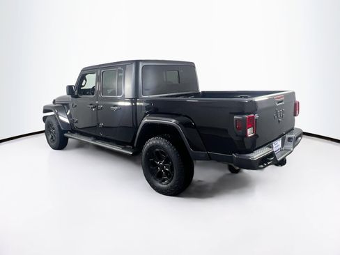 Used 2022 Jeep Gladiator Sport AWD/4WD image 7
