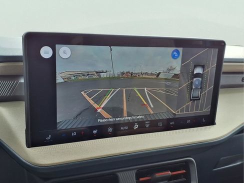 New 2026 Ford Maverick Lariat AWD/4WD image 7