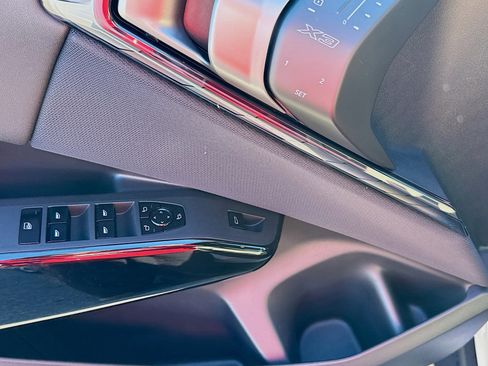 New 2026 BMW X3 xDrive30 w/ Convenience Package image 24