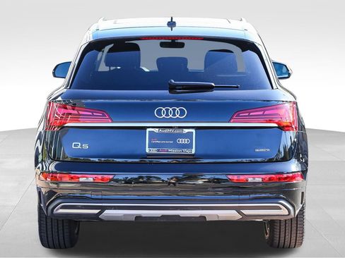 Certified 2023 Audi Q5 2.0T Premium Plus w/ Premium Plus Package image 9