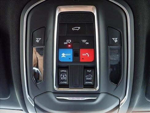 New 2026 Jeep Grand Cherokee Laredo X image 24