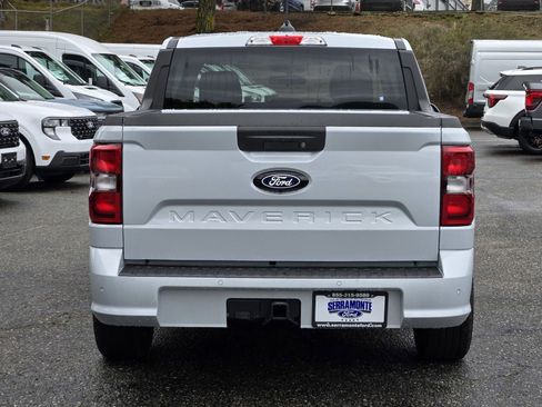 New 2026 Ford Maverick Lobo image 5