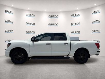 Used 2024 Nissan Titan SV w/ SV Convenience Package