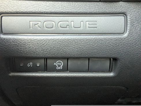 New 2026 Nissan Rogue S image 22