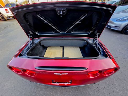Used 2006 Chevrolet Corvette Convertible w/ Preferred Equipment Group image 40