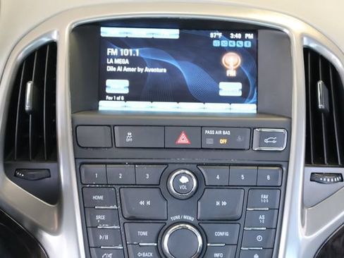 Used 2016 Buick Verano w/ Comfort Package FWD image 19