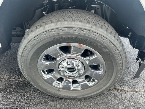 New 2026 Ford F350 King Ranch w/ Chrome Package image 29