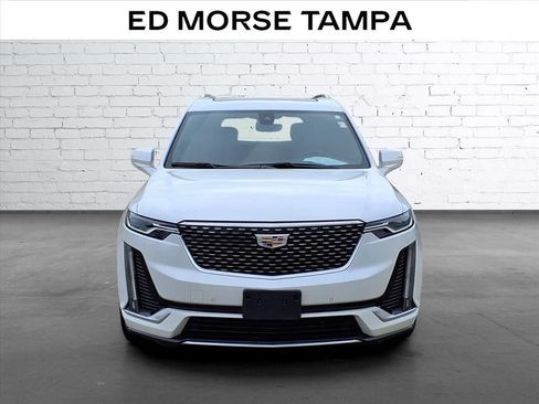 Used 2023 Cadillac XT6 Premium Luxury w/ Technology Package AWD/4WD image 6