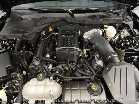 Used 2016 Ford Mustang GT Premium w/ GT Performance Package image 4