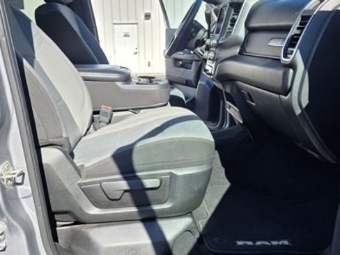 Used 2024 RAM 2500 Big Horn image 15