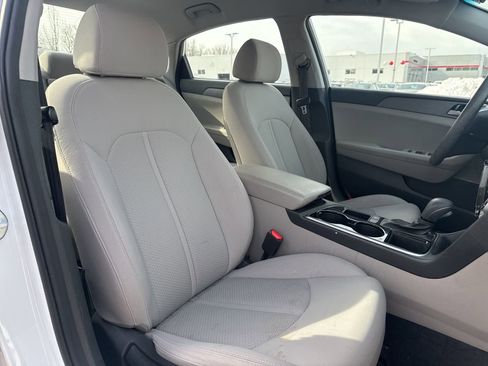 Used 2018 Hyundai Sonata SE image 13
