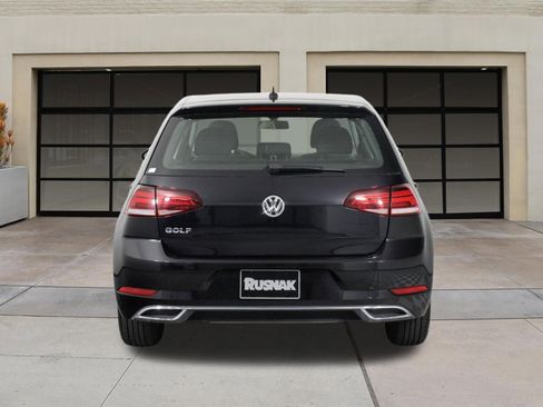 Used 2019 Volkswagen Golf S FWD image 5