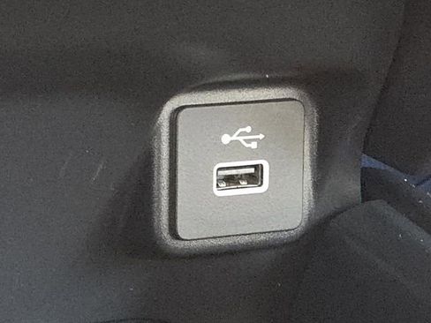 Used 2023 Honda HR-V LX image 6